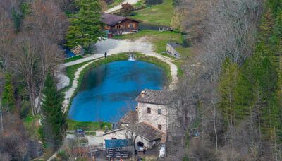  Anche l'Italia è il suo il Loch Ness, ed è altrettanto misterioso 