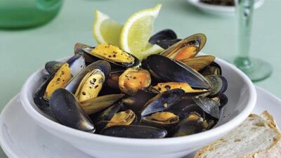  Cozze, cotte o crude: Come conservarle in frigo o freezer per fare la pasta 