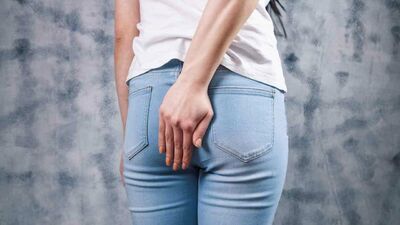  Perché quando Qualcuno fa una puzzetta scoppiamo tutti A ridere? 