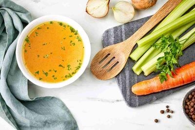  E' la Ricetta della mia famiglia da generazioni: un brodo così buono non lo hai mai mangiato 