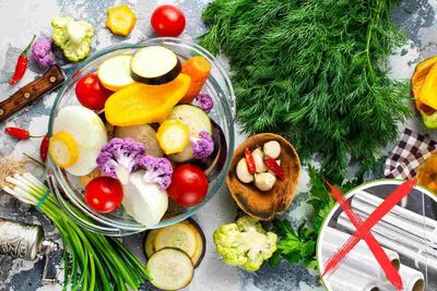 No alla carta stagnola e alla pellicola: il metodo giapponese per conservare gli alimenti fa scalpore 
