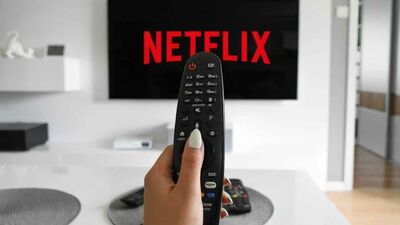  Quanto costa l 'Abbonamento Netflix annuale, ora il prezzo cambia 
