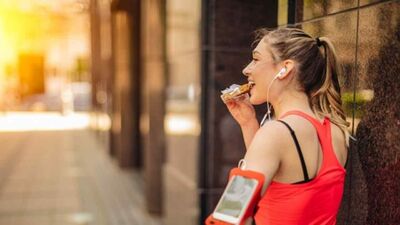  4 Snack Pre e Post- Allenamento che ti Aiuteranno in un Modo che Nemmeno Immagini 
