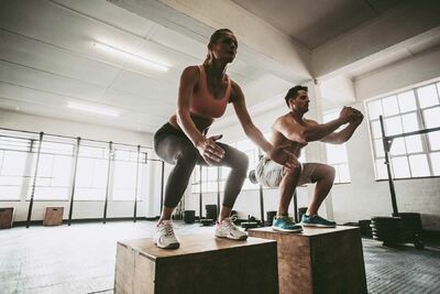  Pliometria per principianti: 3 esercizi base per iniziare a costruire esplosività  