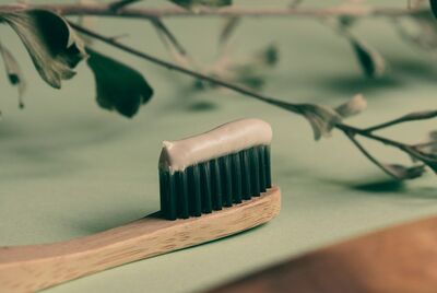  La meditazione 'rubata': 3 momenti della giornata in cui puoi allenare la mente (senza sederti sul cuscino) 