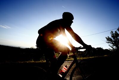  Chase the Sun Italia 2025: pedalare al ritmo del sole, dall’Adriatico al Tirreno 