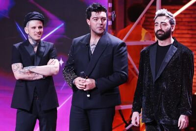  'Tu con chi fai l'amore': Significato della Canzone dei The Kolors 