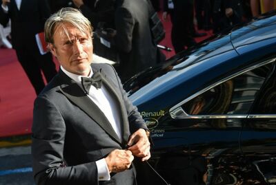  Mads Mikkelsen nel film 'King's Land': le riprese in Danimarca, Germania e Repubblica Ceca 