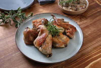  Coniglio arrosto, la ricetta light al forno 