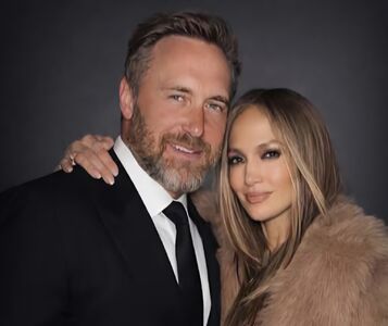  Jennifer Lopez e David Guetta, l’incontro che accende la notte: “Save Me Tonight” è la nuova esplosiva hit dance del 2026