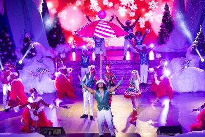  A Leolandia il Natale è diventato un musical gigante con un albero di 20 metri e tanta magia | Domanipress 