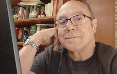  Carlo Verdone, il ritorno di uno che ci conosce benissimo: e poi quel film sull’amore che oggi fa ancora più rumore | Domanipress 