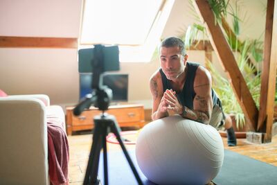  I Segreti del Personal Trainer per essere in forma. Dieci minuti al giorno per ritrovare energia | Domanipress 