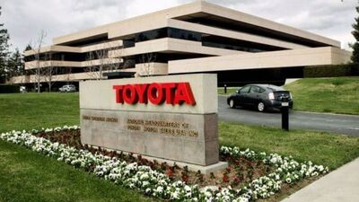  Toyota sposta la Produzione del RAV4: la mossa contro i dazi di Trump 