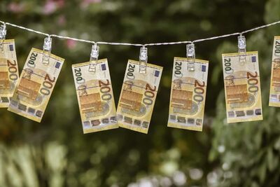  Bonus 200 euro partita Iva, domanda agli sgoccioli (requisiti e procedura) 