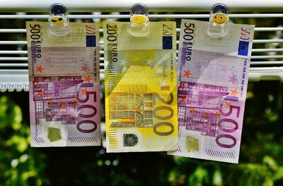  Bonus 200 euro partita Iva, il caso del professionista cancellato dalla cassa 
