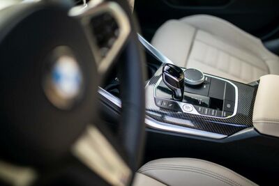  BMW ha capito che i sedili riscaldati in Abbonamento sono un'idea stupida | MotorLabs 