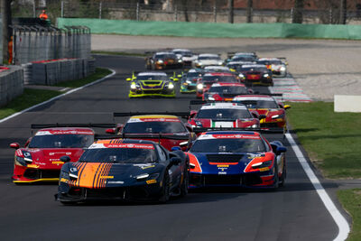  Come funziona una gara auto? I segreti del Ferrari Challenge 