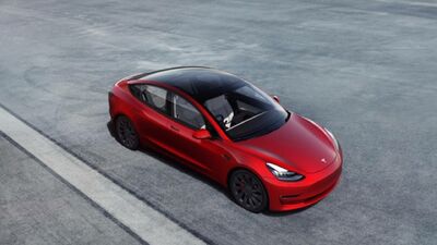  Tesla Model 3: restyling in arrivo per l'elettrica nel 2023, ecco le novità | MotorLabs 
