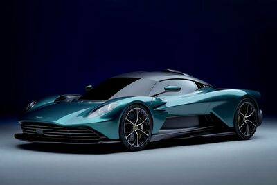  Aston Martin Valhalla arriva nel 2024, avrà più di 1000 cv | MotorLabs 