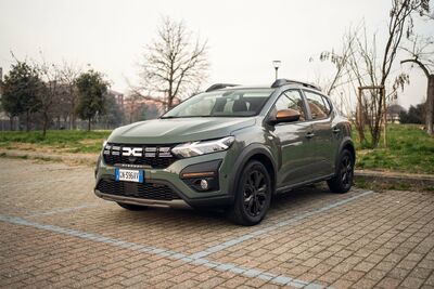 La Dacia Sandero elettrica arriva nel 2027 