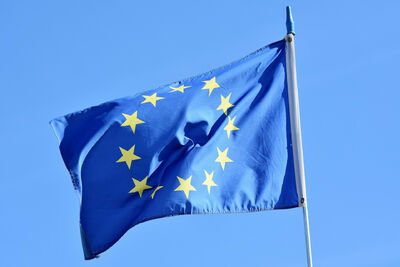  Primi effetti del DMA, Apple e Meta multate dall'UE 