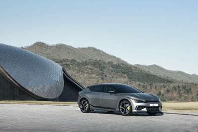  Grande successo di prenotazioni per la nuova Kia EV6 | MotorLabs 