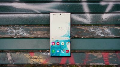  Gamma Galaxy S22, l'aggiornamento che risolve i problemi alle foto è in arrivo 