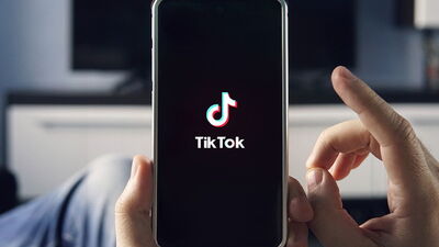  Addio pubblicità su TikTok? Il social testa un Abbonamento a pagamento 