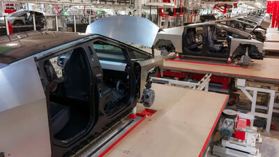  Dipendenti Tesla chiedono le dimissioni di Elon Musk, scattano i licenziamenti 