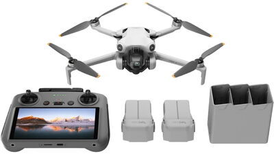  DJI Mini 4 Pro Fly More Combo scende a soli 859: niente patentino, radiocomando RC 2, 3 batterie, un anno di Care Refresh incluso 