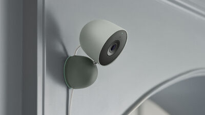  Google lancia le nuove Nest Cam con video 2K HDR e supporto Gemini. In arrivo anche Google Home Speaker 