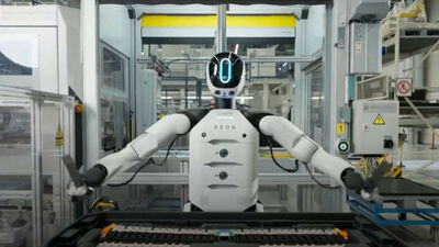  Operai BMW tremate: arrivano i primi robot umanoidi nelle fabbriche europee 