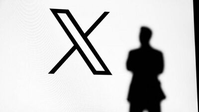  X fa marcia indietro: si adeguerà alla normativa UE per risolvere la questione delle spunte blu 