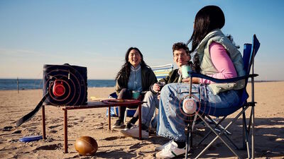  JBL Clip 5 in forte sconto su Amazon: lo speaker Bluetooth portatile perfetto per un regalo oggi a soli 39 