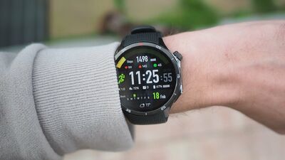  OnePlus Watch 3 finalmente disponibile all'acquisto: prezzo e promo Italia 
