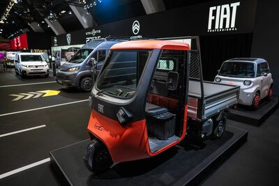  FIAT Tris, 3 ruote e motore elettrico: debutto al Salone di Bruxelles 