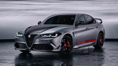  Alfa Romeo Giulia Quadrifoglio Luna Rossa, 10 esemplari per la Quadrifoglio più estrema di sempre 