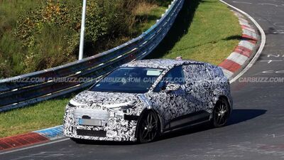  Nuova Audi A2 e-tron 2026 scende ancora in pista al Nurburgring per preparare il debutto 