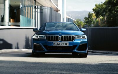  Bmw Serie 5, nuove foto spia della prossima generazione della berlina 