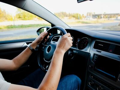  Buoni propositi per il nuovo anno: le offerte per la cura della propria auto 