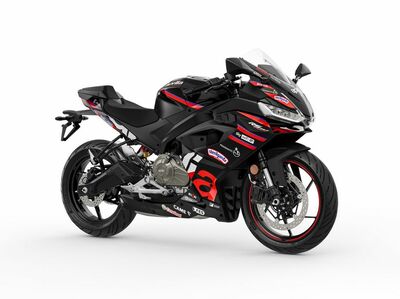  Nuova Aprilia RS 457 Replica si presenta ad EICMA: livrea racing e quick shifter di serie 