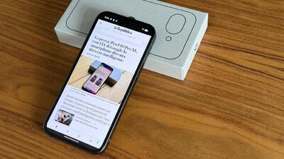  La prova del Pixel 10a: Google inventa lo smartphone piatto 