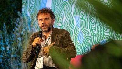  Paolo Giordano: “Noi, nel tempo delle crisi” 