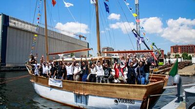  Fondazioni, 200 progetti per sostenere giovani a rischio. E c'è chi impara a restaurare navi 