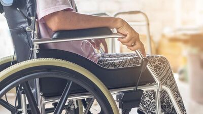  Sclerosi Multipla, più fondi alla ricerca: non c’è cura, ma la vita per i malati più facile si può 