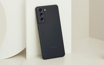  Samsung Galaxy S21 FE 5G, la belva dall'anima Android aggredisce il mercato 