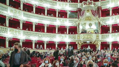  Teatro San Carlo, «si riparte dalla piena capienza» 
