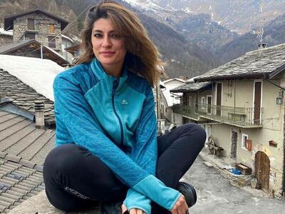  Elisa Isoardi: esordio a Miss Italia, il fratello eremita, cadute rovinose in bici E altre 5 cose che non sapete 