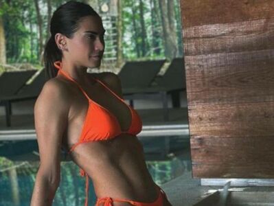  Melissa Satta, fuga alle terme dopo l’addio a Berrettini: «Prima o poi devi decidere se salvare te stessa o gli altri» 